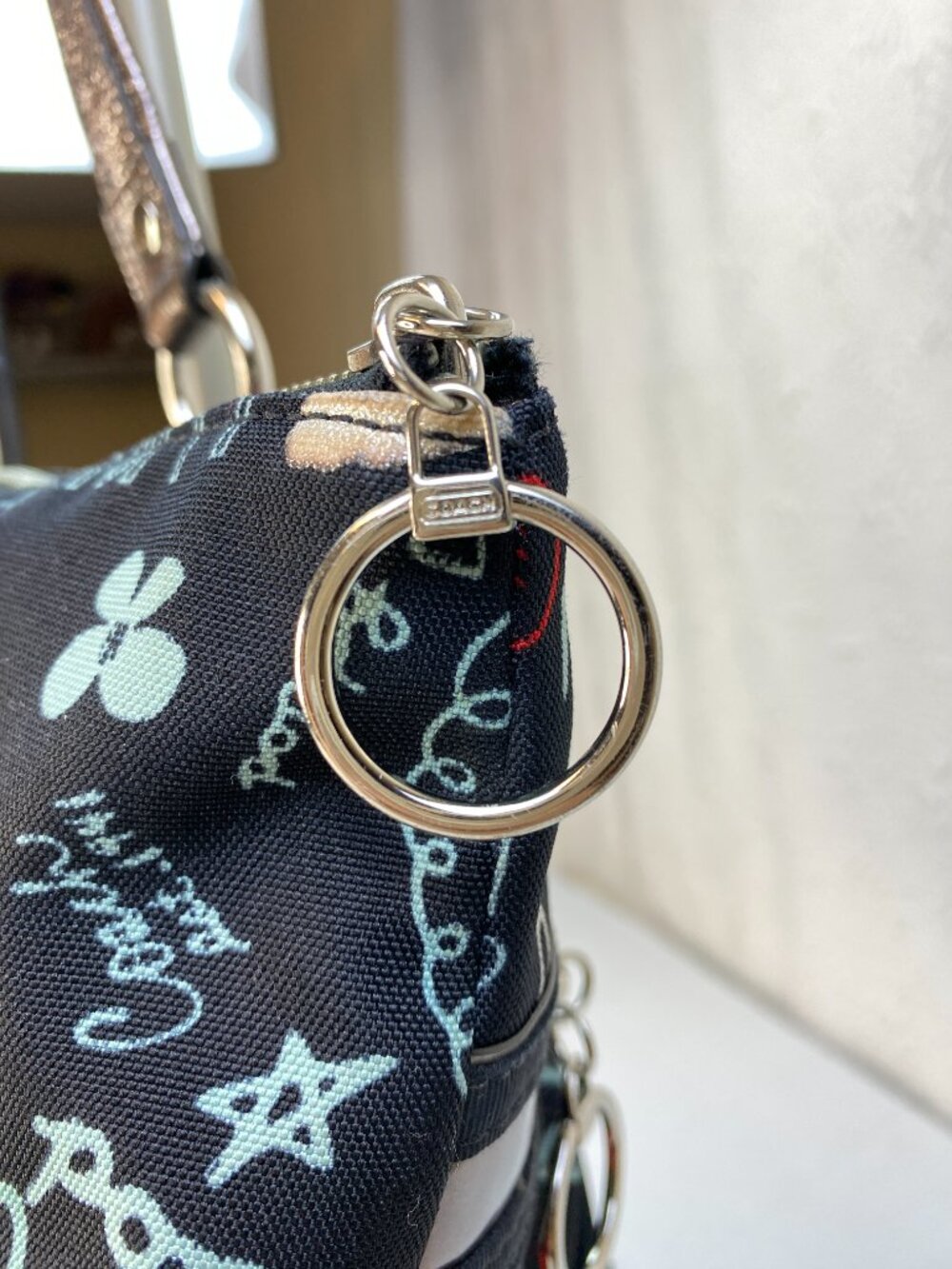 Coach Poppy Graffiti Heart Tote Y2K Canvas Shoulder Bag Purse | Roxie ❤️ - Picture 6 of 13